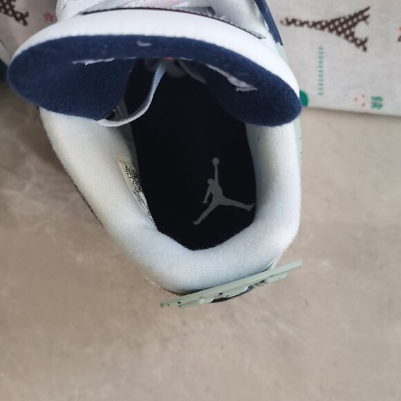 Midnight Blue Air Jordan AJ4 Sneakers - Picture 7 of 10